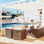 Channa - Adults Only Vila *