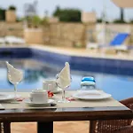 Channa - Adults Only Αλμπουφέιρα